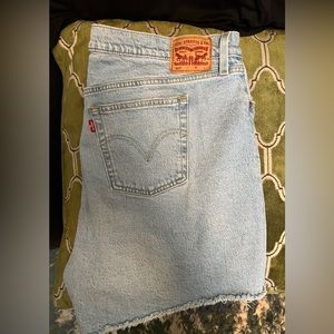 Levi plus distressed denim shorts